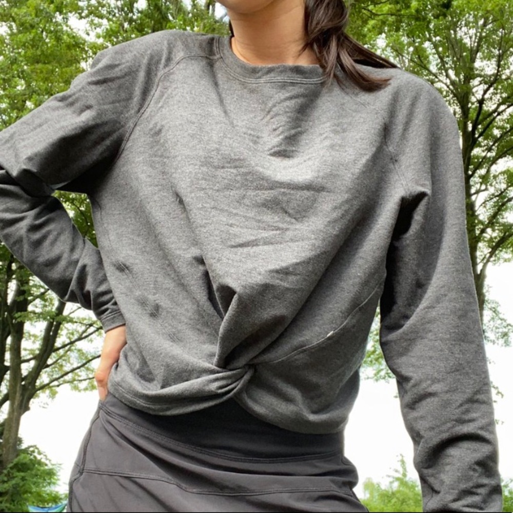 lululemon tie front top (crescent tee)